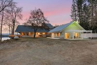 House for sale in Pend Oreille County, Washington