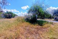 Land for sale in Bee County, Texas