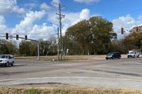 Land for sale in Lafayette Parish, Louisiana