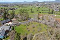 Lakefront Property for sale in Jackson County, Oregon