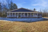 Lakefront Property for sale in Gloucester County, Virginia