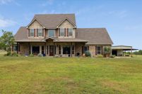 House for sale in Ellis County, Texas