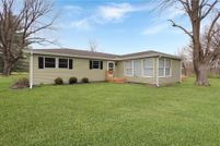 House for sale in Cumberland County, Illinois