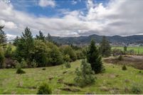 Land for sale in Douglas County, Oregon