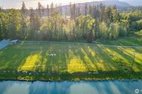 Lakefront Property for sale in Skagit County, Washington