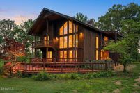 Lakefront Property for sale in Tate County, Mississippi