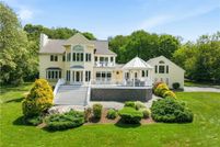 Land for sale in Newport County, Rhode Island