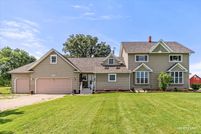 House for sale in LaSalle County, Illinois