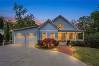 Lakefront Property for sale in Hall County, Georgia