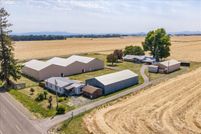 House for sale in Linn County, Oregon