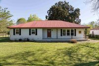 House for sale in Henderson County, Kentucky