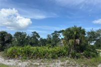Homesite for sale in Lee County, Florida