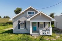 House for sale in Gibson County, Indiana