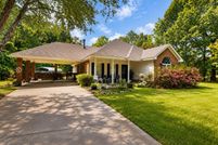 House for sale in Elmore County, Alabama