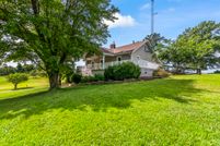 House for sale in Montgomery County, Illinois