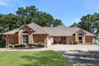 House for sale in Freestone County, Texas
