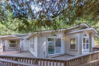 House for sale in Douglas County, Oregon