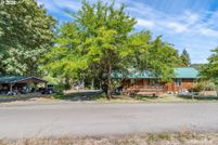 Waterfront Property for sale in Douglas County, Oregon