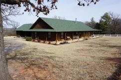 Farm and Ranch in Lincoln County, Oklahoma