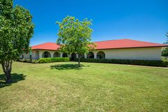Farm and Ranch in Navarro County, Texas