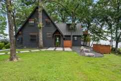 Farm and Ranch in Freestone County, Texas