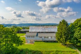 Farm and Ranch in Wythe County, Virginia
