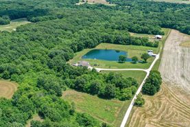 House in Macoupin County, Illinois