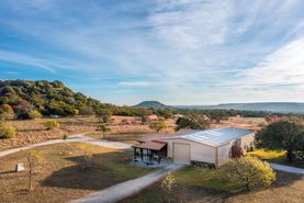 Farm and Ranch in Comanche County, Texas