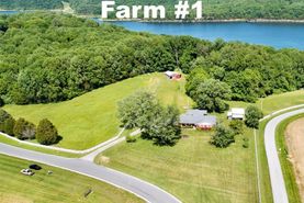 Farm and Ranch in Taylor County, Kentucky