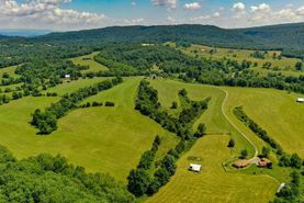 Farm and Ranch in Monroe County, West Virginia
