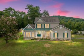 Farm and Ranch in Rappahannock County, Virginia