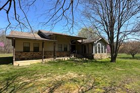 Farm and Ranch in Stone County, Arkansas