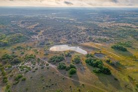 Farm and Ranch in Comanche County, Texas