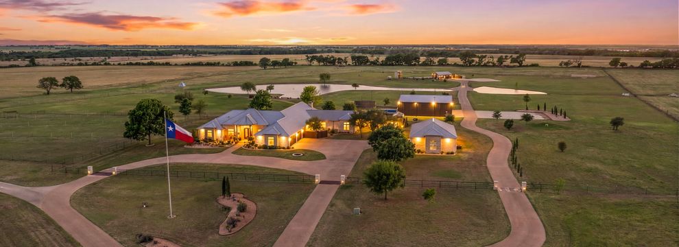 Farm and Ranch for sale in Hill County, Texas